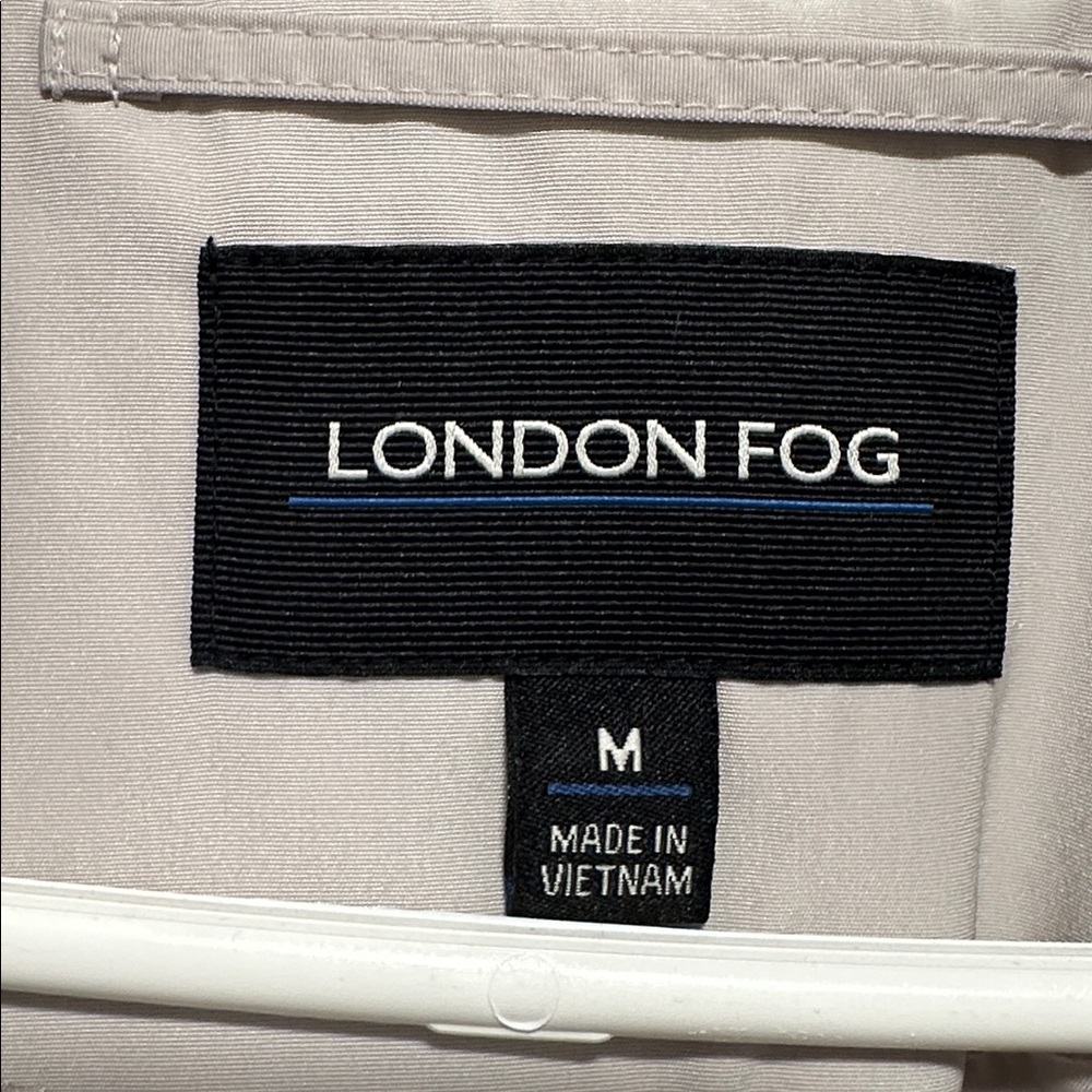 London Fog Women's Classic Beige Trench Coat - Picture 5 of 7